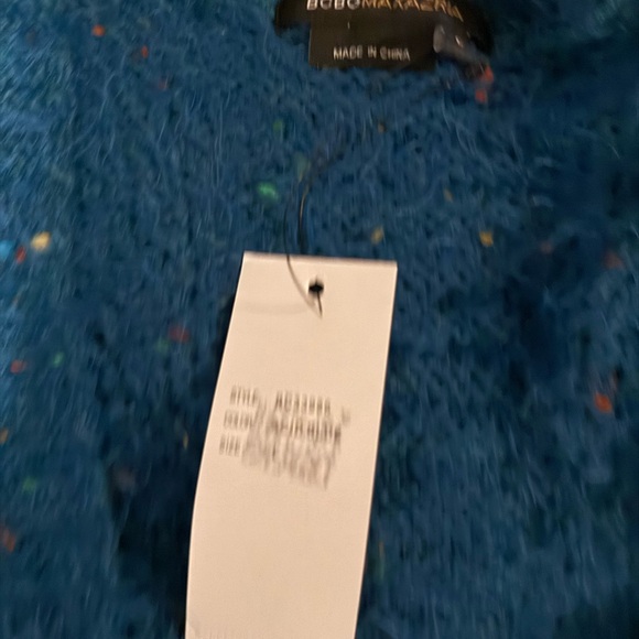 BCBG MaxAzria short sleeve fuzzy cardigan - Picture 3 of 4